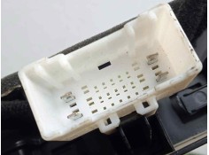 Recambio de moldura para kia sportage 1.6 crdi cat referencia OEM IAM 84681F1000 MOLDURA DELANTERA CONSOLA.CENTRAL  2