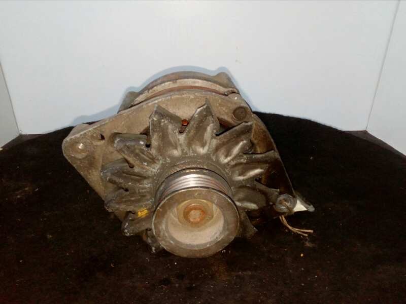 Recambio de alternador para opel astra f berlina 1.6 referencia OEM IAM 0120488200 BOSCH 70A