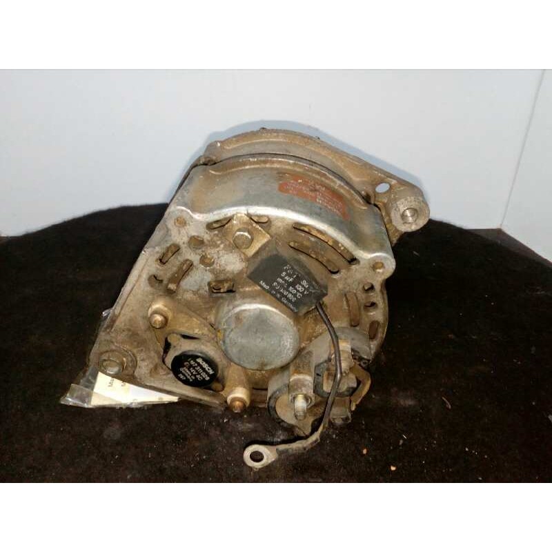 Recambio de alternador para opel astra f berlina 1.6 referencia OEM IAM 0120488200 BOSCH 70A