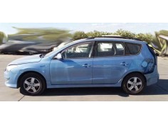 Recambio de puerta trasera izquierda para hyundai i30cw 1.6 crdi cat referencia OEM IAM  AZUL 