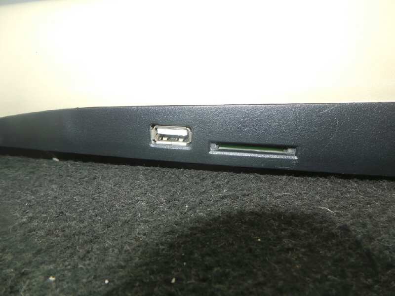 Recambio de sistema dvd para subaru legacy kombi/outback b14 2.0 diesel cat referencia OEM IAM   