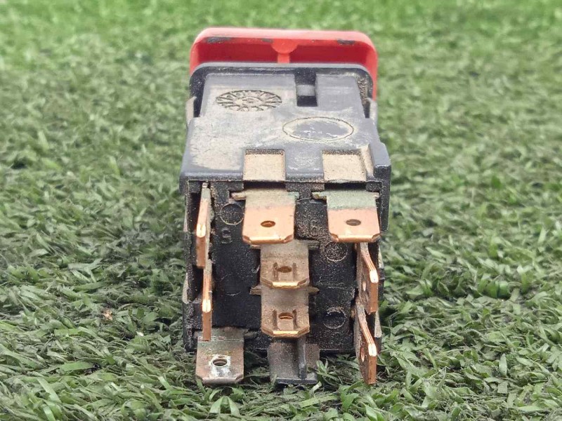Recambio de warning para citroën c 25 caja cerrada 1.9 diesel referencia OEM IAM  8.PINES 