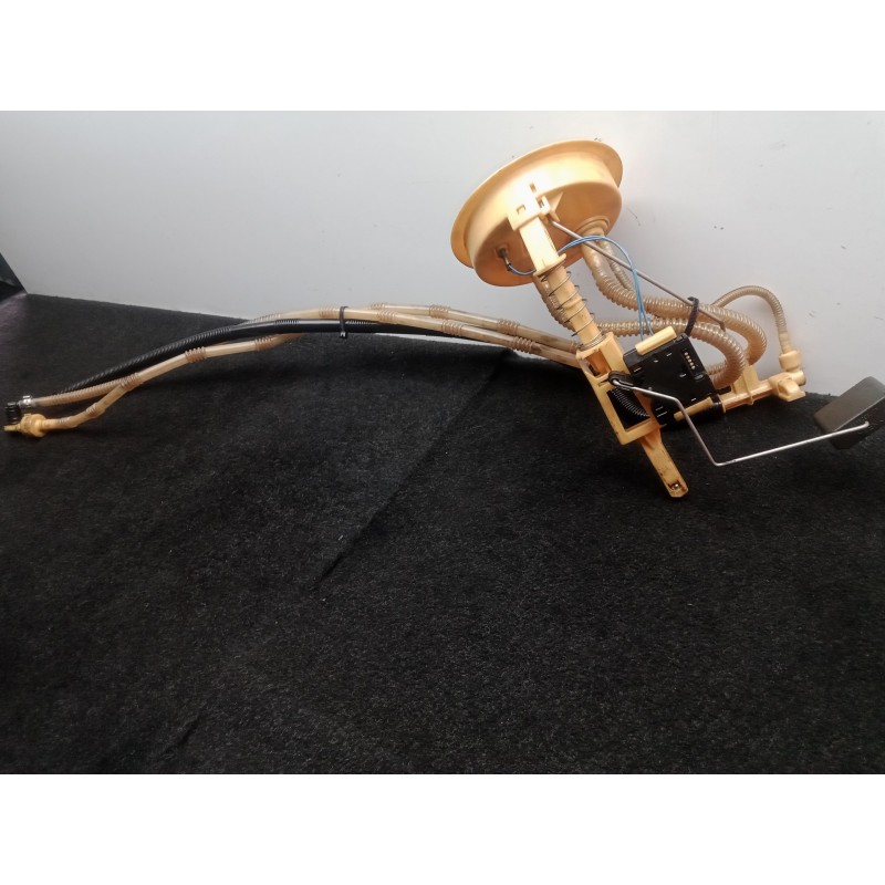 Recambio de aforador para bmw serie 1 berlina (e81/e87) 2.0 turbodiesel cat referencia OEM IAM REF:09270801  MEDIDOR.GASOIL