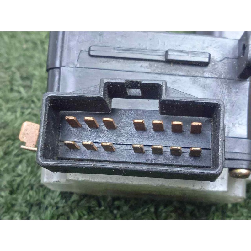 Recambio de mando limpia para ssangyong rexton referencia OEM IAM  14.PIN LIMPIA TRASERO