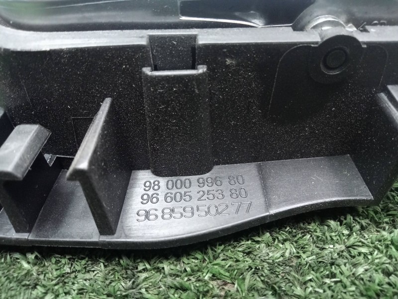 Recambio de maneta interior delantera derecha para citroën c5 berlina 2.0 hdi fap cat (rh02 / dw10cted4) referencia OEM IAM 9800
