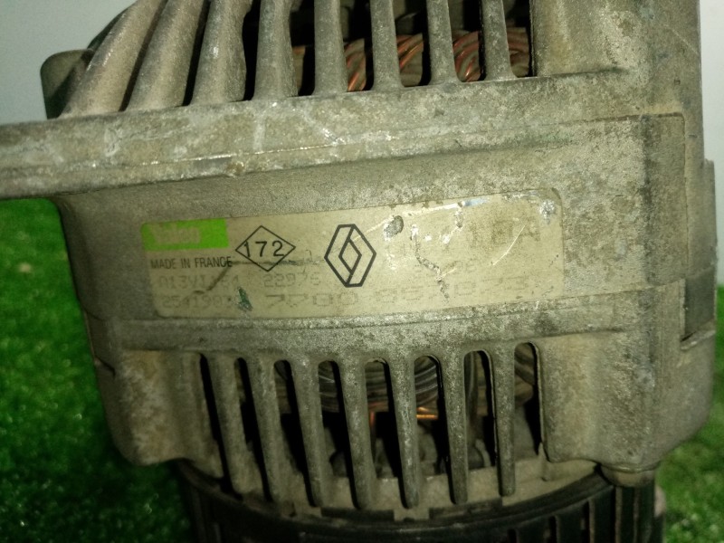 Recambio de alternador para renault laguna (b56) 1.8 referencia OEM IAM 7700857073  110A