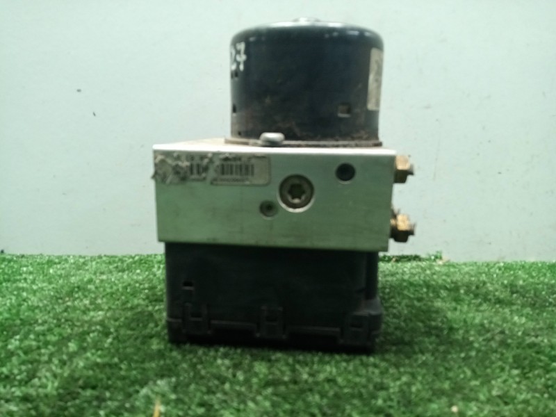 Recambio de abs para kia clarus 2.0 cat referencia OEM IAM 0K2A443785-1002040137-0K9B0437A0-5WK8440-10094612013 ATE 