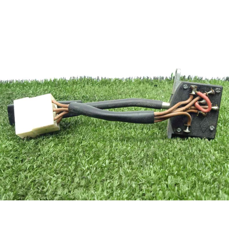 Recambio de mando limpia para nissan trade 2.0 d referencia OEM IAM   5.PIN