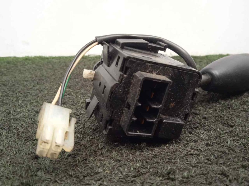 Recambio de mando luces para daewoo lanos referencia OEM IAM   