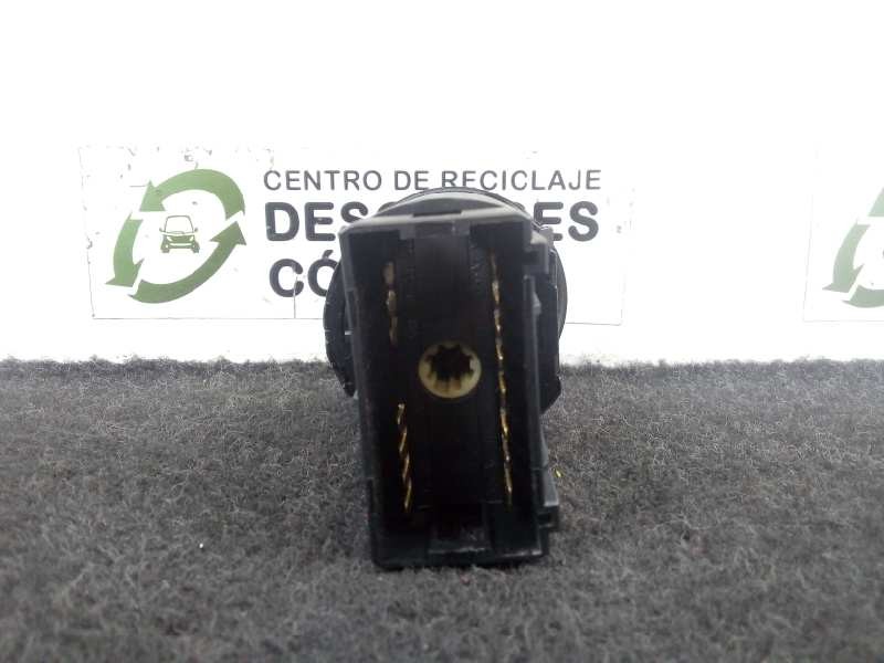 Recambio de interruptor luces para volkswagen passat berlina (3b3) 2.3 v5 referencia OEM IAM 1C0941531A 2.ANTINIEBLAS 