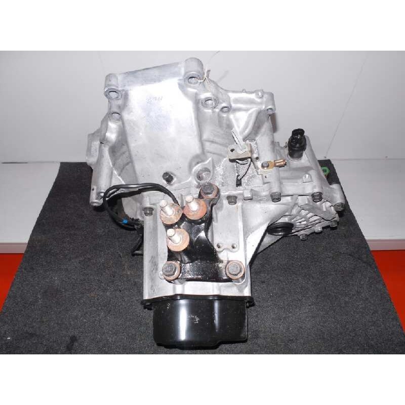 Recambio de caja cambios para kia clarus 2.0 cat referencia OEM IAM K9A2-9K02-102 5 VELOCIDADES MANUAL