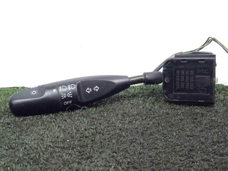 Recambio de mando luces para daewoo nubira berlina referencia OEM IAM 96136057-96149217-96139143-96162879 97-04 