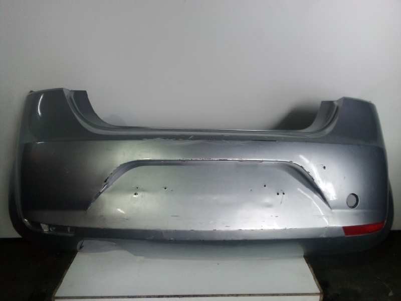 Recambio de paragolpes trasero para seat leon (1p1) 1.9 tdi referencia OEM IAM GRIS  