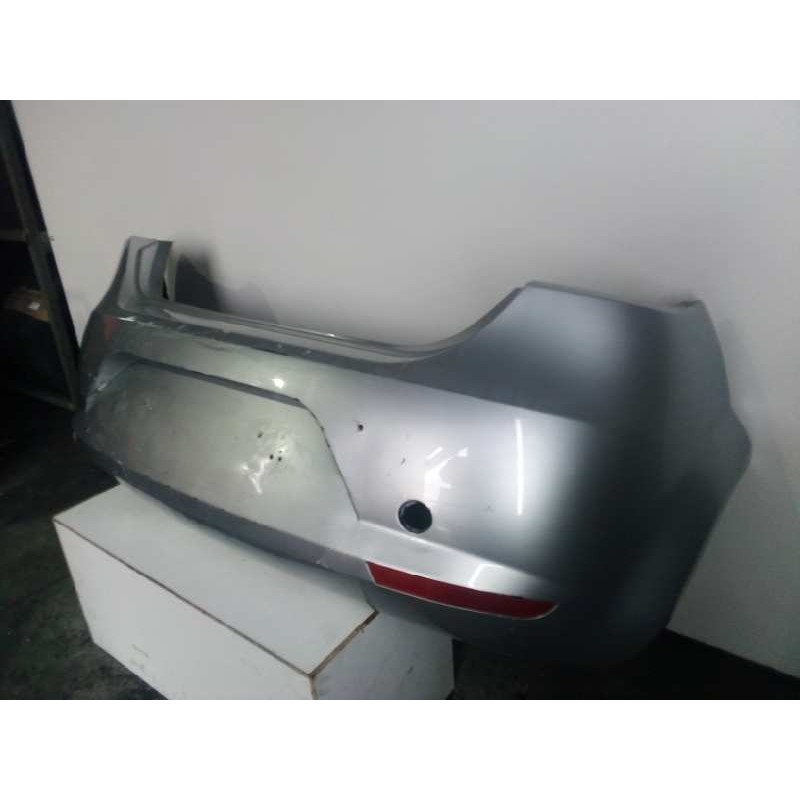 Recambio de paragolpes trasero para seat leon (1p1) 1.9 tdi referencia OEM IAM GRIS  