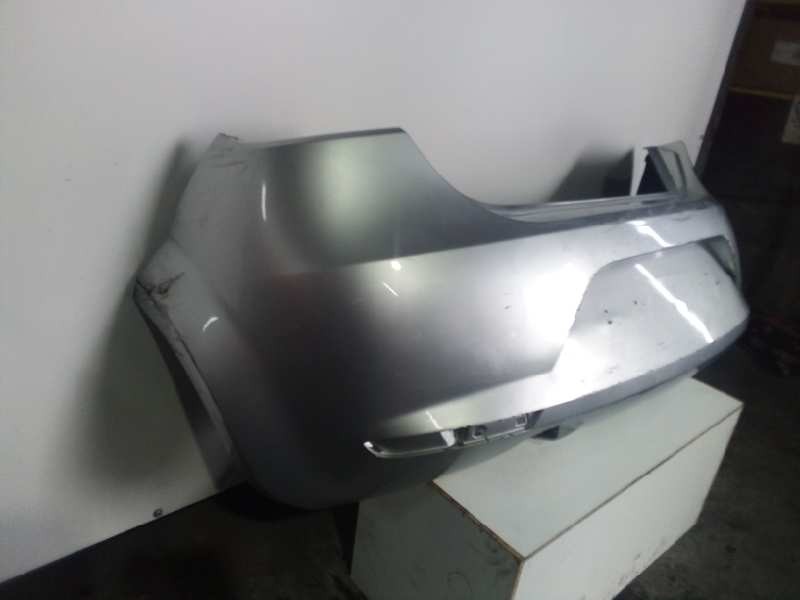Recambio de paragolpes trasero para seat leon (1p1) 1.9 tdi referencia OEM IAM GRIS  