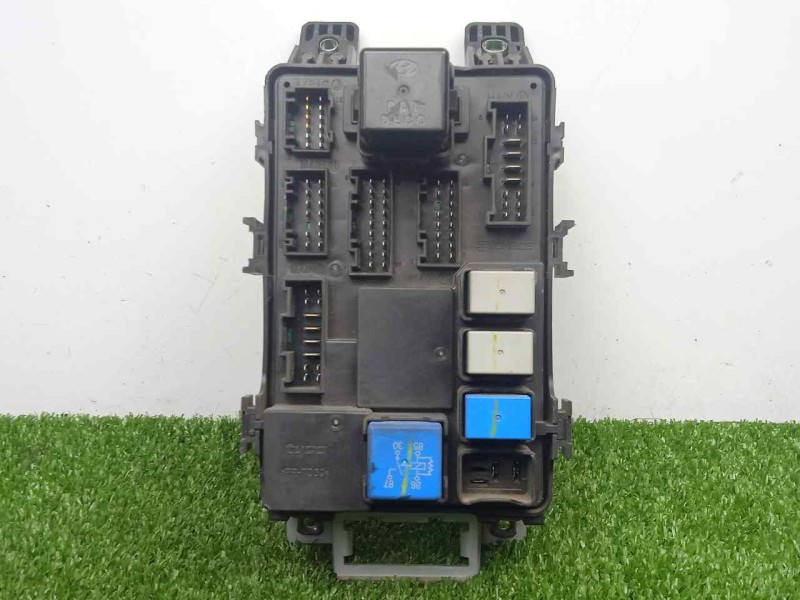 Recambio de caja reles / fusibles para kia rio 1.4 cat referencia OEM IAM 919501G0100A  