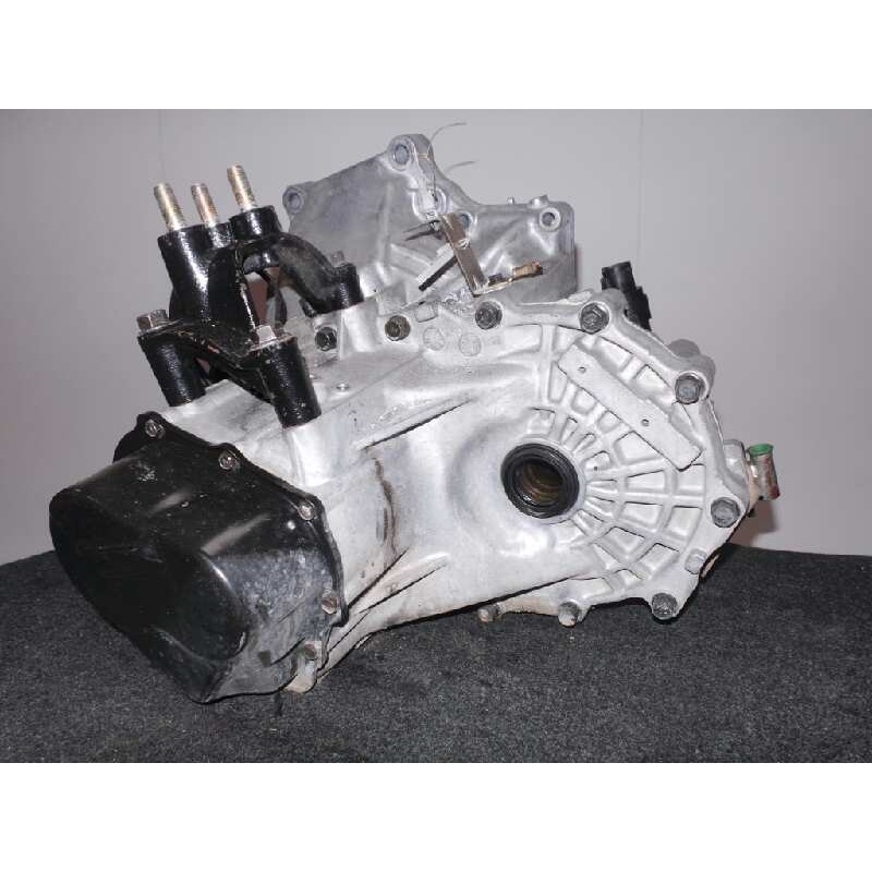 Recambio de caja cambios para kia clarus 2.0 cat referencia OEM IAM K9A2-9K02-102 5 VELOCIDADES MANUAL