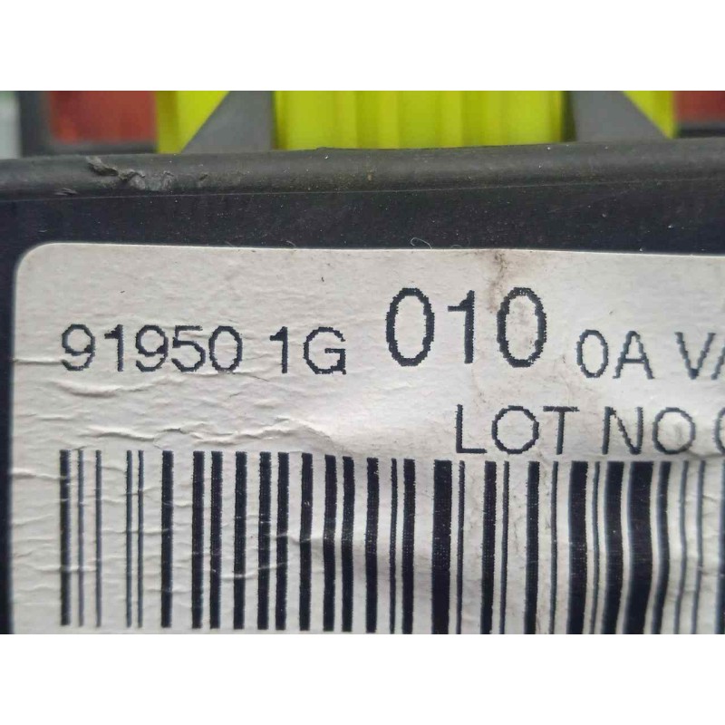 Recambio de caja reles / fusibles para kia rio 1.4 cat referencia OEM IAM 919501G0100A  