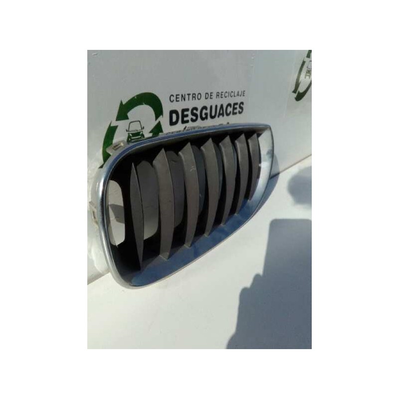 Recambio de rejilla paragolpes izquierda para bmw x3 (e83) 2.0 16v diesel cat referencia OEM IAM B5113-340290902 04-06 - MARCO C
