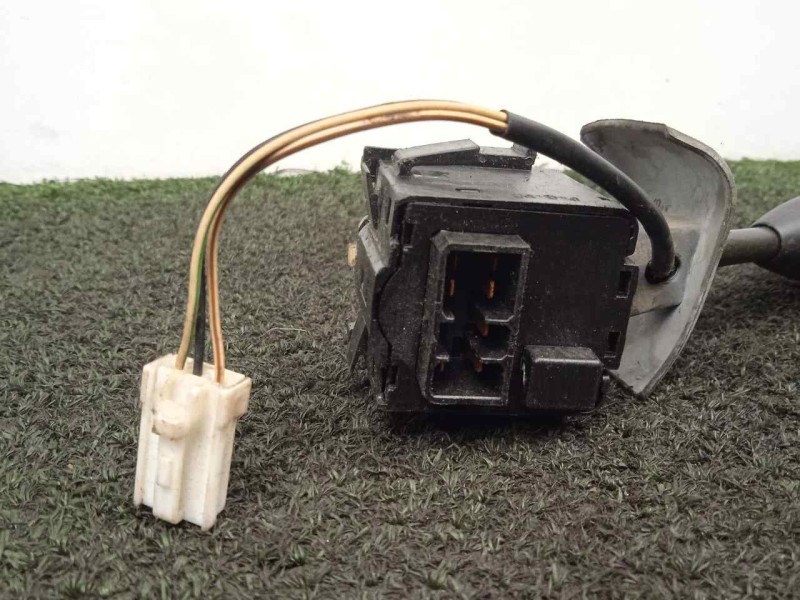 Recambio de mando luces para chevrolet evanda 2.0 cat referencia OEM IAM 96327935-5083201000  