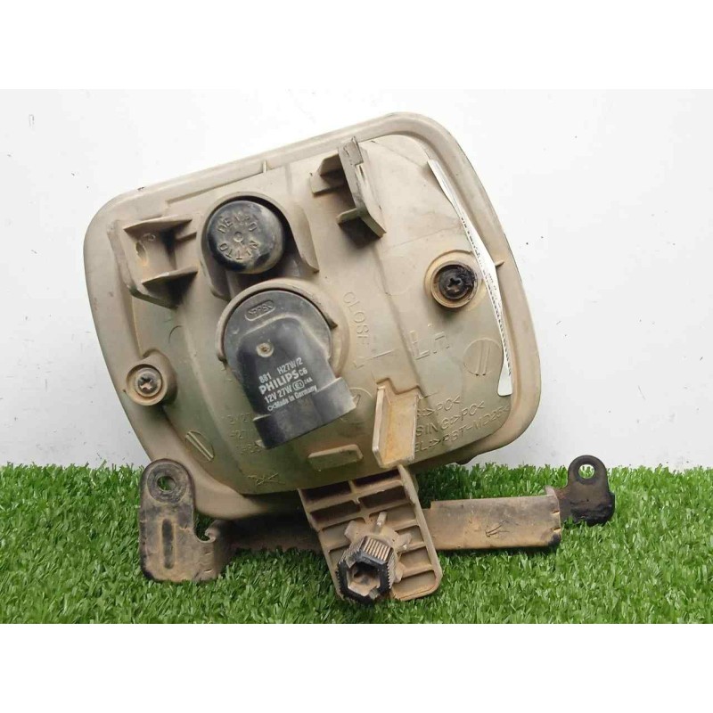 Recambio de faro antiniebla izquierdo para kia rio 1.4 cat referencia OEM IAM  06/11 