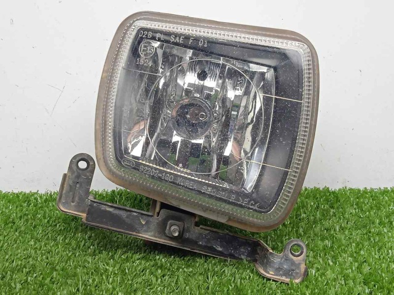 Recambio de faro antiniebla derecho para kia rio 1.4 cat referencia OEM IAM  06-11 