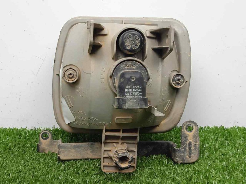 Recambio de faro antiniebla derecho para kia rio 1.4 cat referencia OEM IAM  06-11 