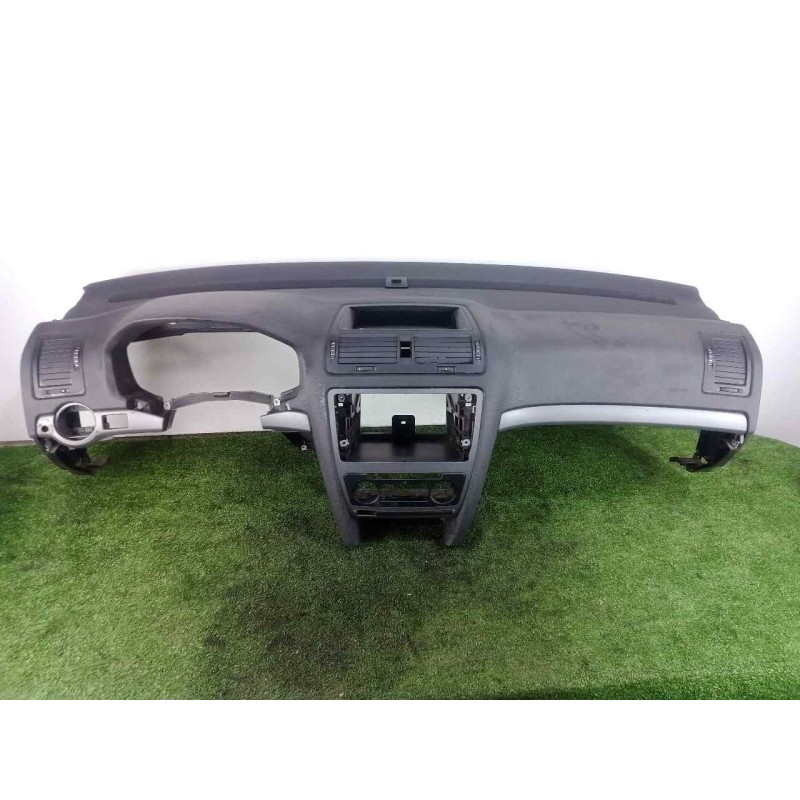 Recambio de salpicadero para skoda octavia berlina (1z3) 1.6 referencia OEM IAM 1Z1857007-1139100X0501  