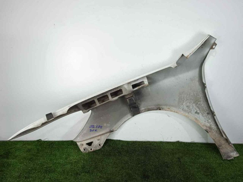 Recambio de aleta delantera derecha para skoda octavia berlina (1z3) 1.6 referencia OEM IAM  09-13 BLANCO