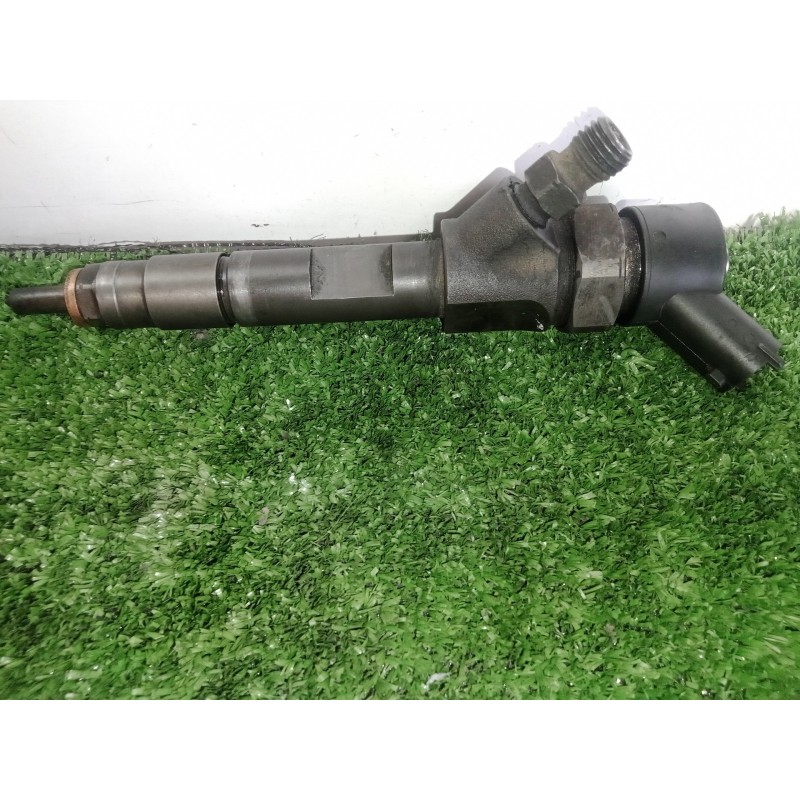 Recambio de inyector para renault megane ii berlina 5p 1.9 dci diesel referencia OEM IAM 8200100272-0445110110B  