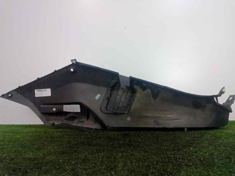 Recambio de carenado izquierdo para peugeot satelis ii 125 referencia OEM IAM 1178081800  