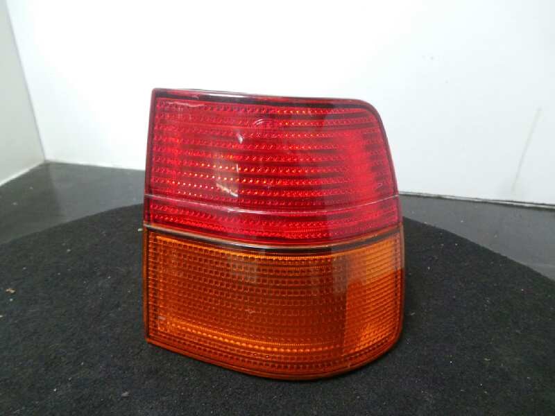 Recambio de piloto trasero derecho para seat toledo (1l) referencia OEM IAM  AMBAR EXTERIOR