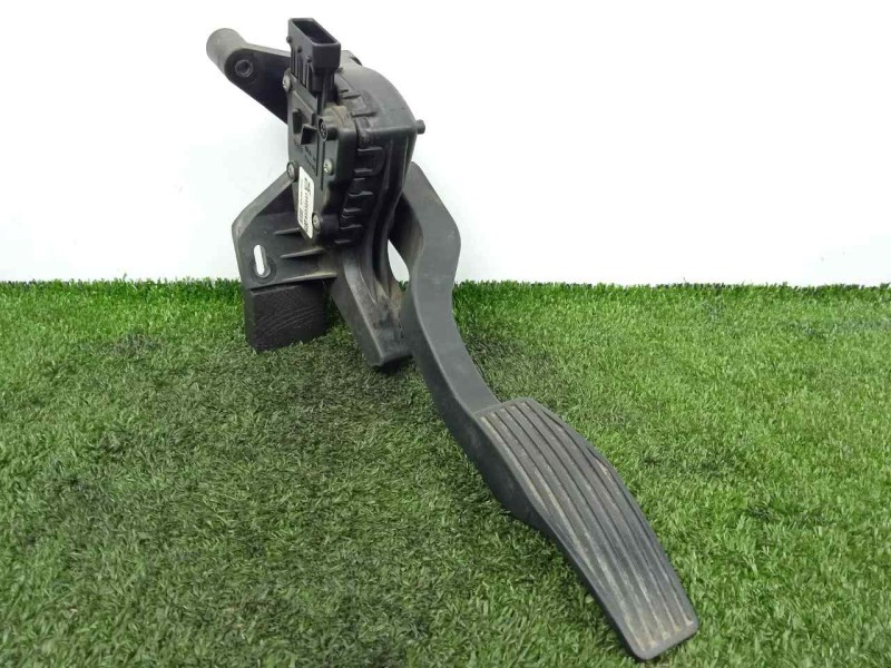 Recambio de potenciometro pedal para opel meriva 1.7 16v cdti referencia OEM IAM 93335443-6PV00811002  