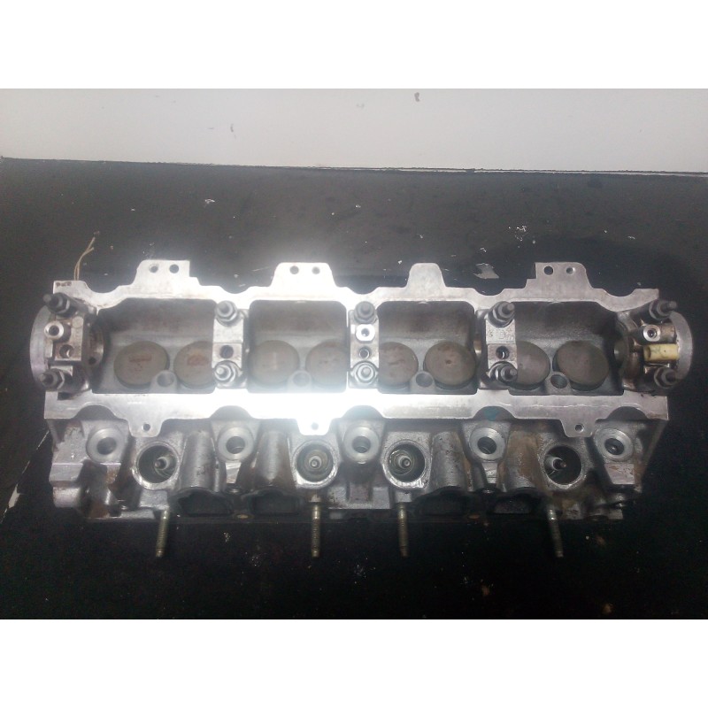 Recambio de culata para citroën xantia berlina 1.6 referencia OEM IAM BFZ  SIN REFERENCIA