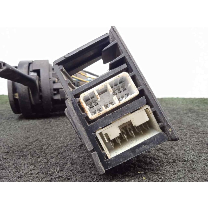 Recambio de mando luces para lancia y10 1.1 cat referencia OEM IAM  MANDO.DOBLE 