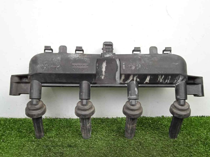 Recambio de bobina encendido para peugeot 206 berlina 1.4 referencia OEM IAM 9628158580 4.PINES 