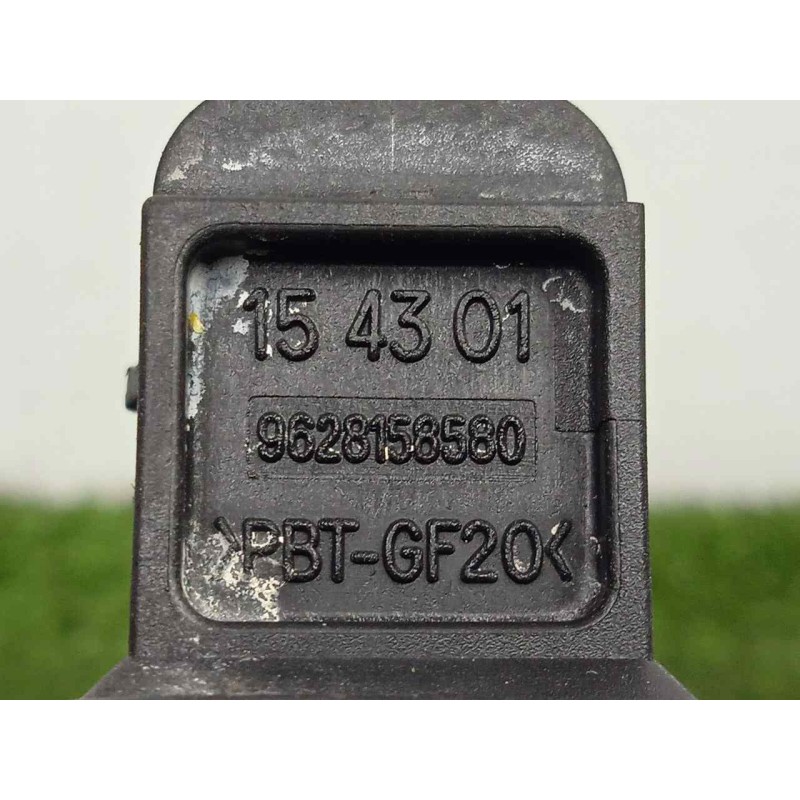 Recambio de bobina encendido para peugeot 206 berlina 1.4 referencia OEM IAM 9628158580 4.PINES 