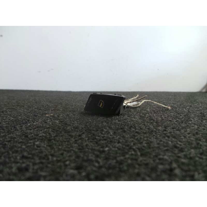 Recambio de mando elevalunas trasero derecho para skoda octavia berlina (1z3) active referencia OEM IAM 1Z09598562804  