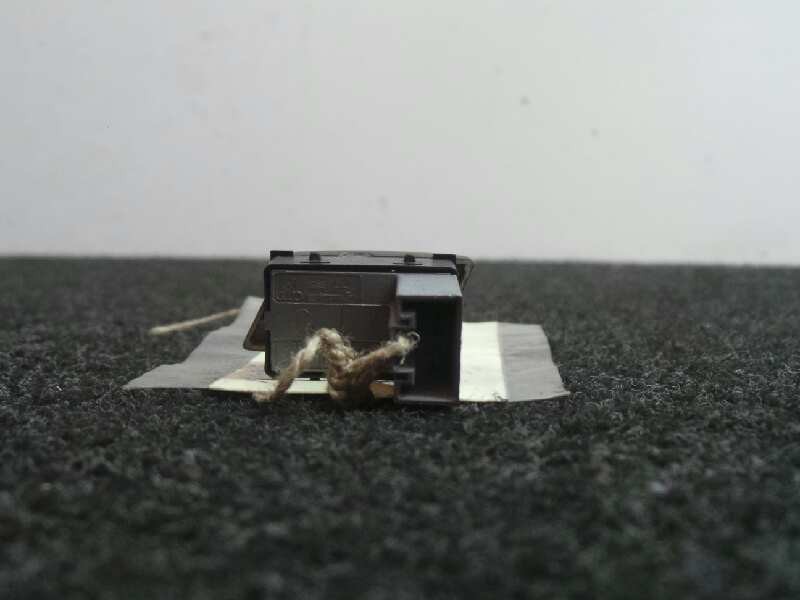 Recambio de mando elevalunas trasero izquierdo para skoda octavia berlina (1z3) active referencia OEM IAM 1Z09598552784  