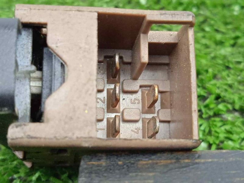 Recambio de mando cierre centralizado para volkswagen new beetle (9c1/1c1) 1.9 tdi referencia OEM IAM 1C0962125A  5.PINES