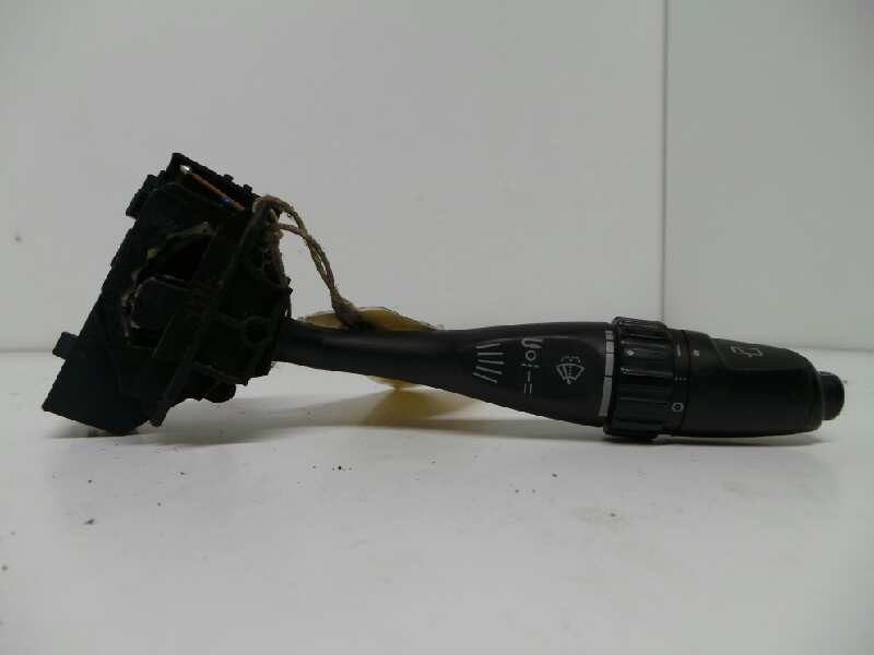 Recambio de mando limpia para mitsubishi space star (dg0) referencia OEM IAM   