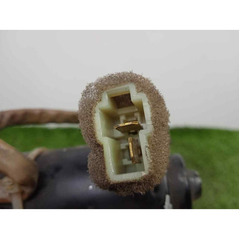 Recambio de elevalunas delantero derecho para kia carnival referencia OEM IAM  99-01 - ELECTRICO - 2.PINES CON.MOTOR - TIJERA
