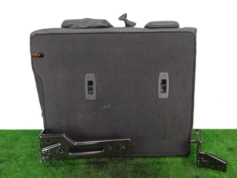 Recambio de asientos trasero izquierdo para land rover evoque 2.2 td4 cat referencia OEM IAM SINREFERENCIA CUERO RESPALDO.DOBLE