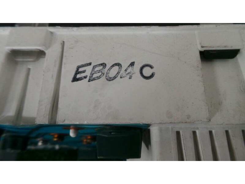 Recambio de cuadro instrumentos para mazda mx-3 (ec) referencia OEM IAM EB04C  