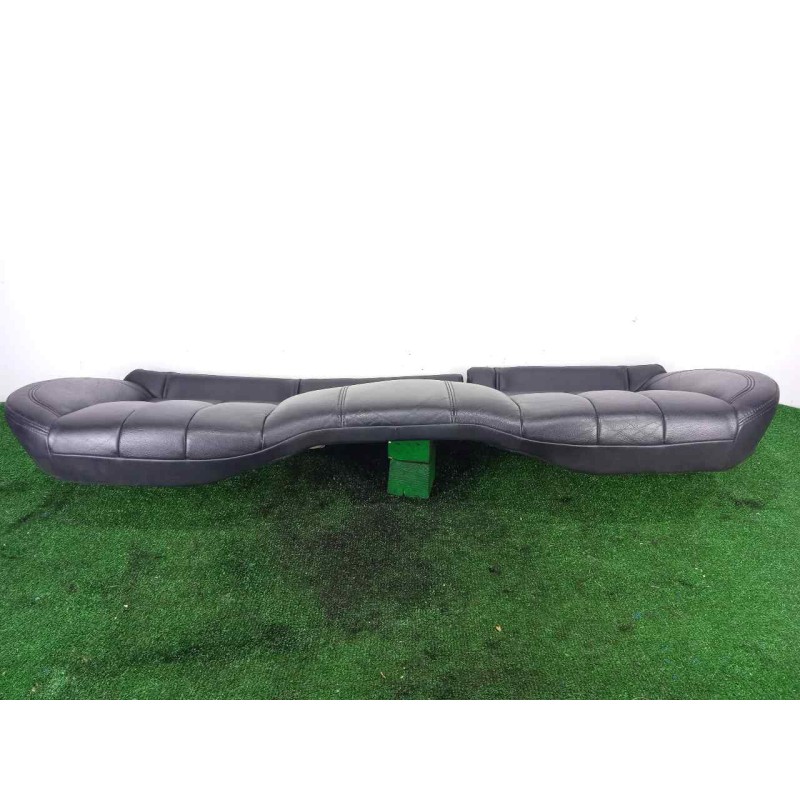 Recambio de asientos traseros para land rover evoque 2.2 td4 cat referencia OEM IAM SINREFERENCIA CUERO CULO