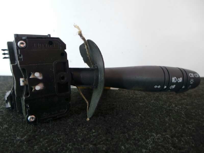Recambio de mando luces para renault clio ii fase ii (b/cb0) 1.5 dci diesel referencia OEM IAM   