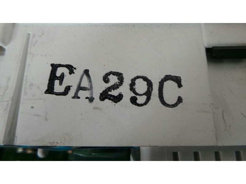 Recambio de cuadro instrumentos para mazda mx-3 (ec) referencia OEM IAM EA29C  