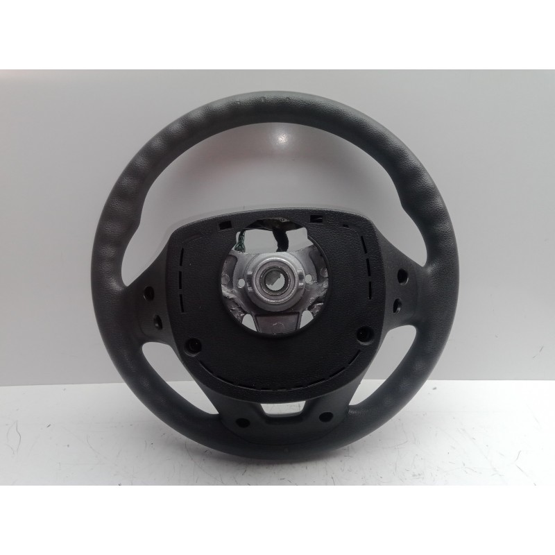 Recambio de volante para kia rio 1.2 cat referencia OEM IAM 561001W572HU  