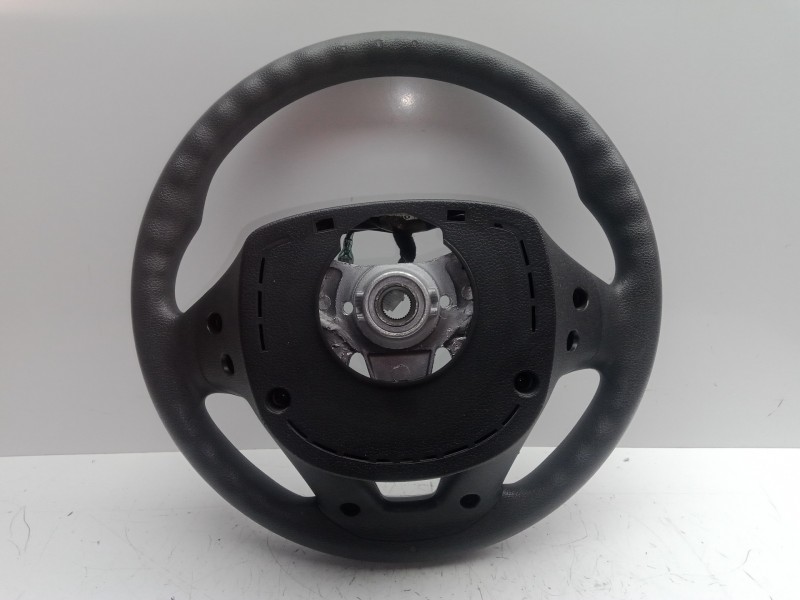 Recambio de volante para kia rio 1.2 cat referencia OEM IAM 561001W572HU  