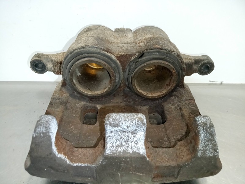 Recambio de pinza freno delantera izquierda para nissan x-trail (t30) 2.2 dci diesel cat referencia OEM IAM 61R-4504 AKEBONO 61R